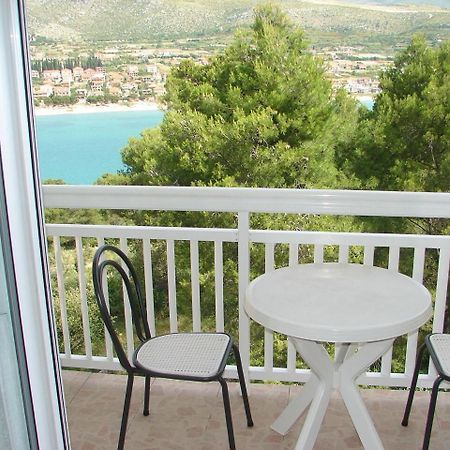 Apartments Mara Trogir Exterior foto